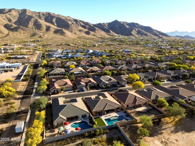 2310 W KACHINA Trail, Phoenix, AZ 85041