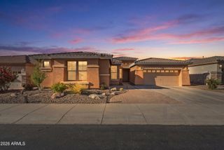 2310 W KACHINA Trail, Phoenix, AZ 85041