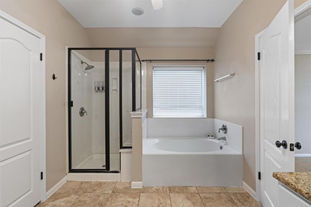 725 Botany Bay CIR, Pflugerville, TX 78660