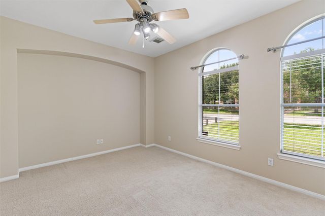 725 Botany Bay CIR, Pflugerville, TX 78660