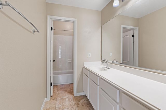 725 Botany Bay CIR, Pflugerville, TX 78660
