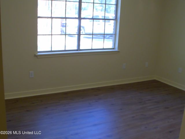 4649 Old Lake Road, Jackson, MS 39212