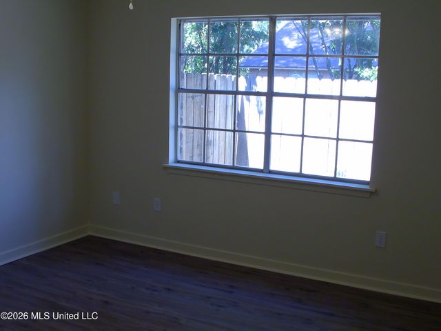 4649 Old Lake Road, Jackson, MS 39212