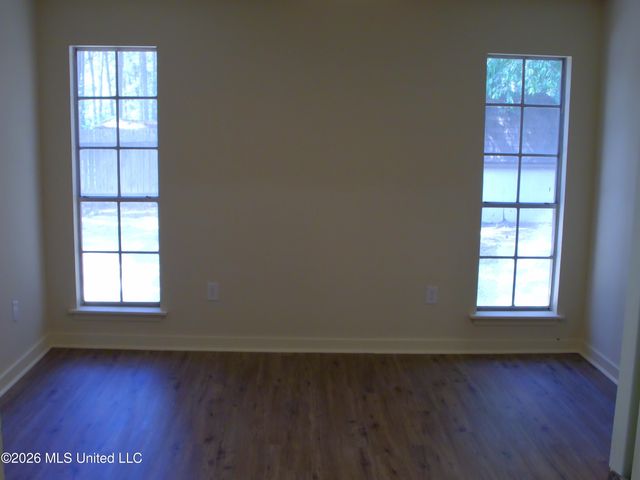 4649 Old Lake Road, Jackson, MS 39212