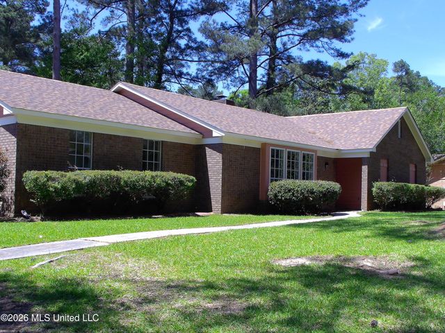 4649 Old Lake Road, Jackson, MS 39212