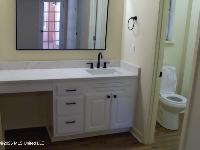 4649 Old Lake Road, Jackson, MS 39212