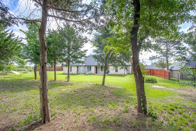 1178 Blackjack Place, Blanchard, OK 73010