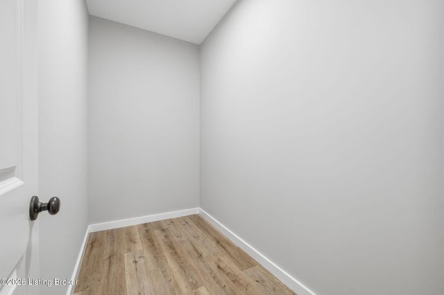 1043 Mary St, Louisville, KY 40204