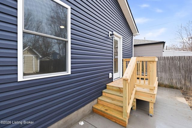 1043 Mary St, Louisville, KY 40204