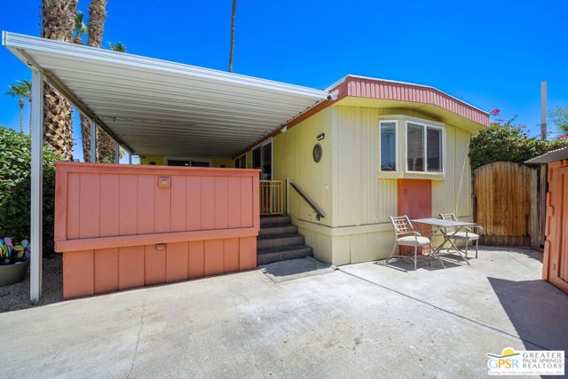 306 Logenita Street, Palm Springs, CA 92264