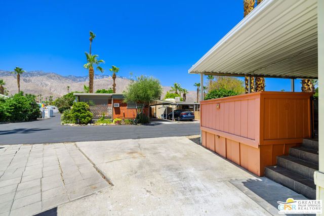 306 Logenita Street, Palm Springs, CA 92264