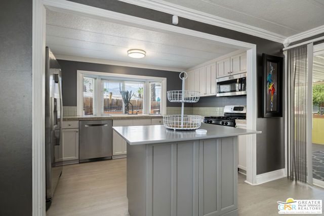 306 Logenita Street, Palm Springs, CA 92264