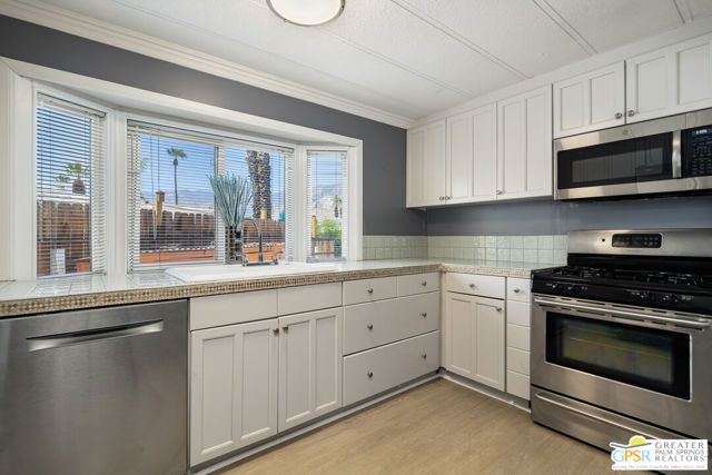306 Logenita Street, Palm Springs, CA 92264