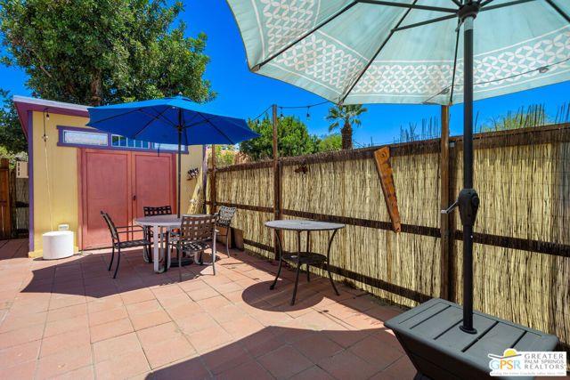 306 Logenita Street, Palm Springs, CA 92264