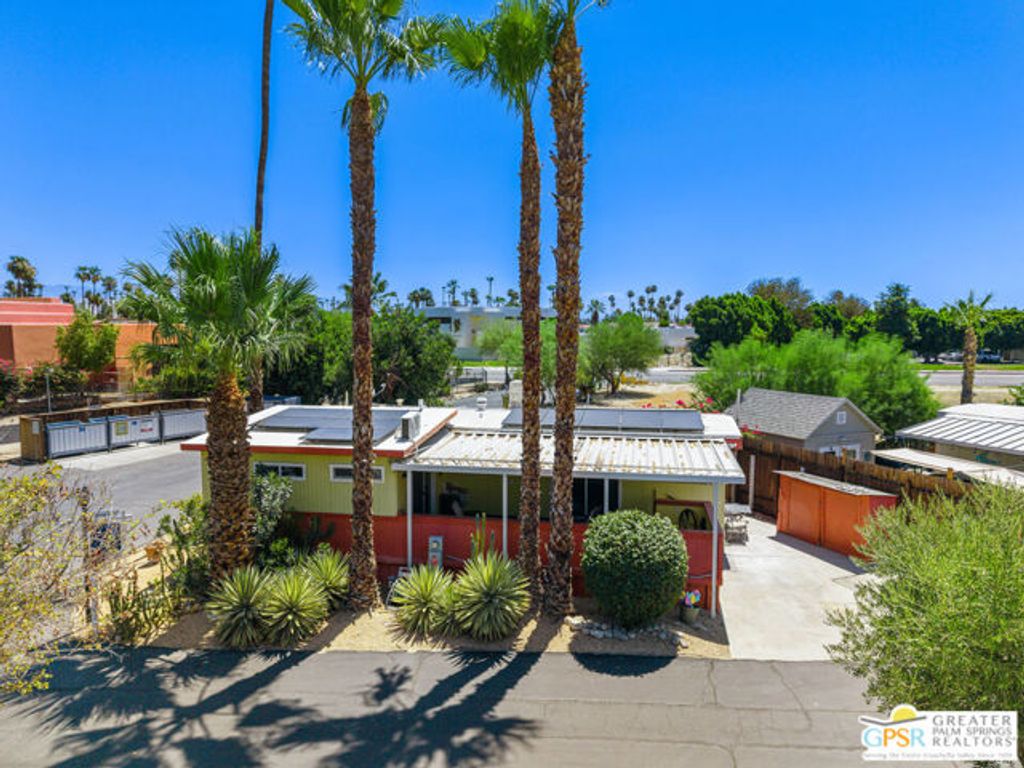 306 Logenita Street, Palm Springs, CA 92264