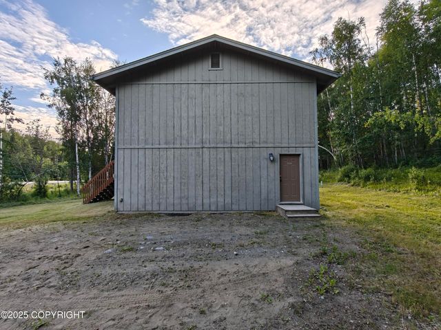 2205 S Grand Birch Drive, Wasilla, AK 99623