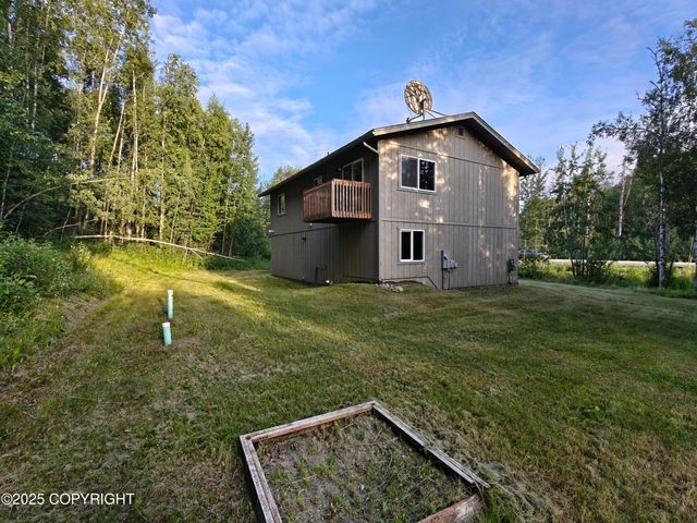 2205 S Grand Birch Drive, Wasilla, AK 99623