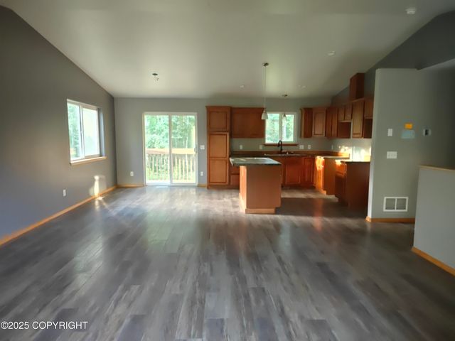 2205 S Grand Birch Drive, Wasilla, AK 99623