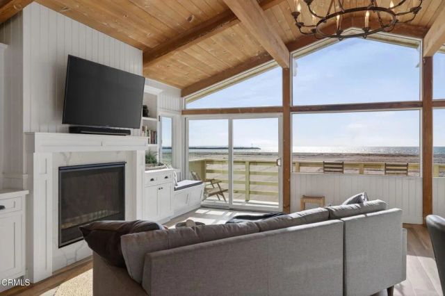 3445 Ocean Drive, Oxnard, CA 93035