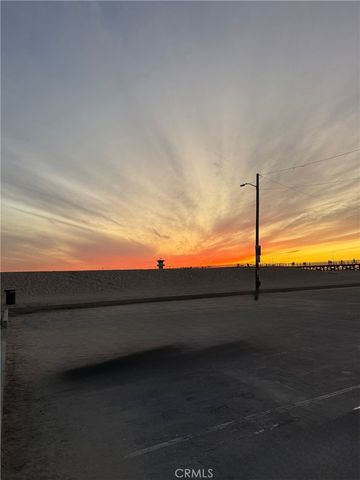 1003 Seal, Seal Beach, CA 90740
