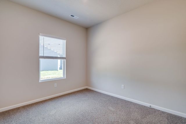 217 Lakeside Dr, Cheney, KS 67025