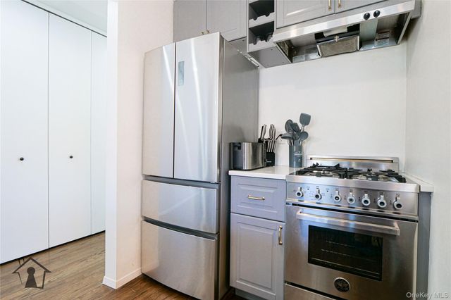 54 Erasmus Street 2D, Brooklyn, NY 11226