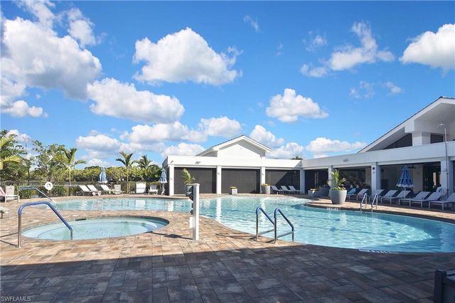 10285 Bismark Palm WAY 1024, Fort Myers, FL 33966