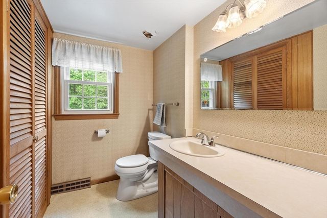 12 Marion Drive, Tewksbury, MA 01876