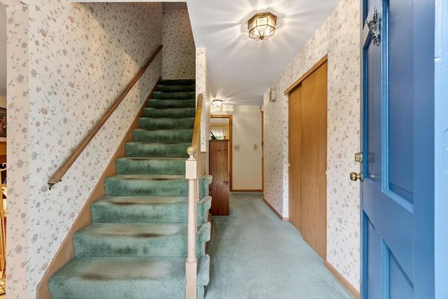 12 Marion Drive, Tewksbury, MA 01876