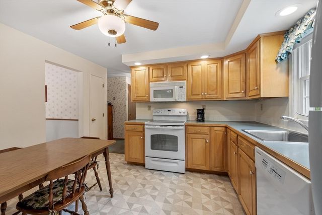 12 Marion Drive, Tewksbury, MA 01876