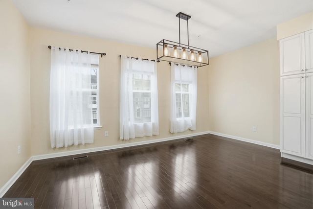 28130 HICKORY LN, Langhorne, PA 19047