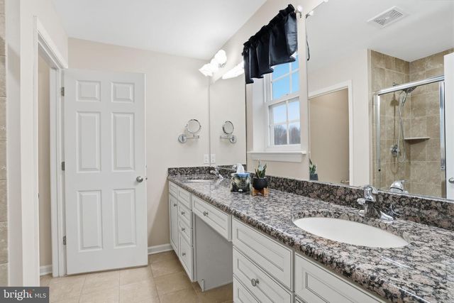 28130 HICKORY LN, Langhorne, PA 19047