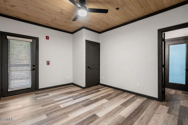 2905 Raven Fork Circle, Sevierville, TN 37876