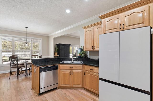 105 Drakes Landing, Brunswick, GA 31523