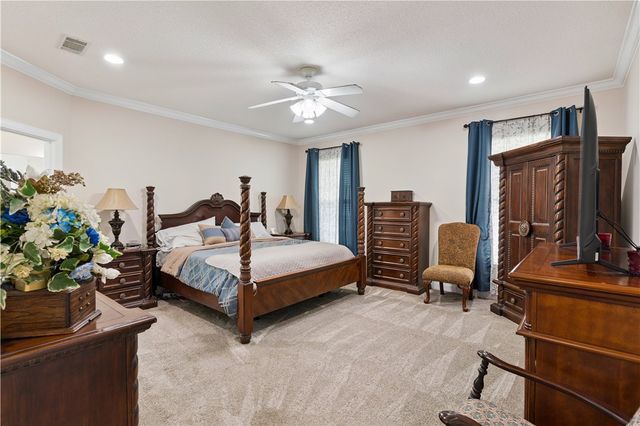 105 Drakes Landing, Brunswick, GA 31523