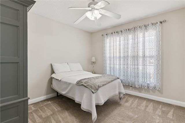 105 Drakes Landing, Brunswick, GA 31523