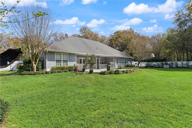 105 Drakes Landing, Brunswick, GA 31523