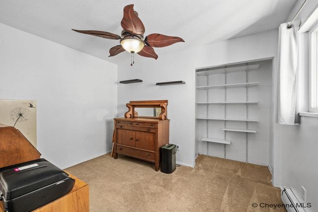 720 CARMON CIR, Cheyenne, WY 82001