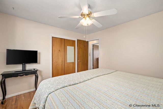 720 CARMON CIR, Cheyenne, WY 82001