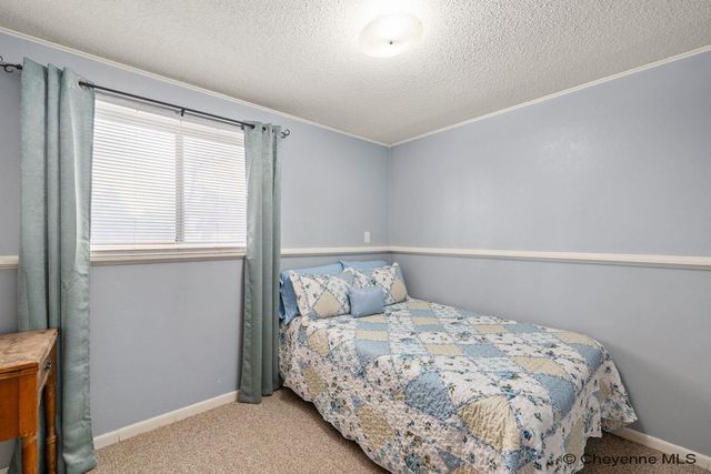 720 CARMON CIR, Cheyenne, WY 82001