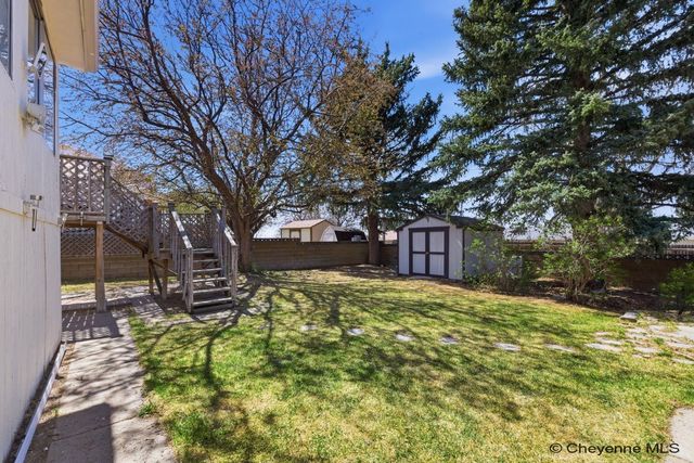 720 CARMON CIR, Cheyenne, WY 82001