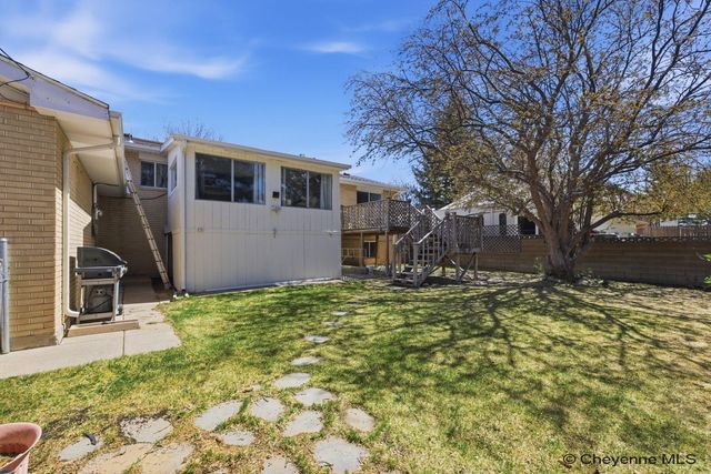720 CARMON CIR, Cheyenne, WY 82001
