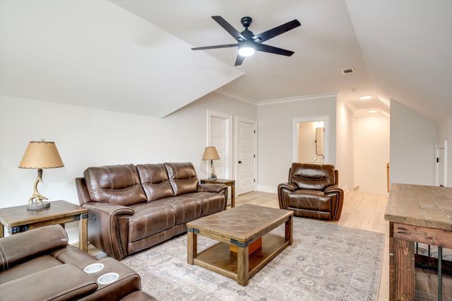 1032 Serenity Pointe Dr, Lincolnton, GA 30817