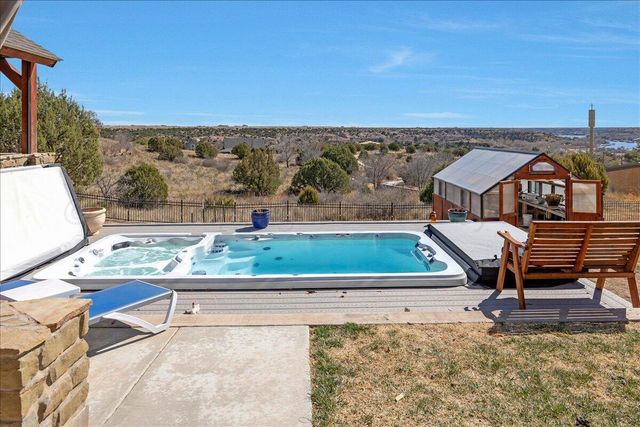 108 TANGLEWOOD Drive, Amarillo, TX 79118