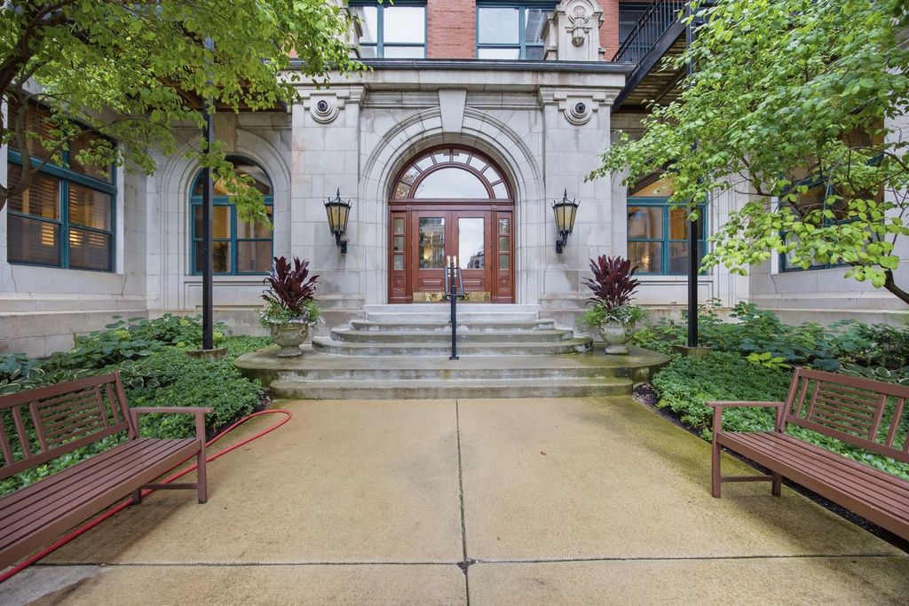 1439 S Michigan Avenue 108, Chicago, IL 60605