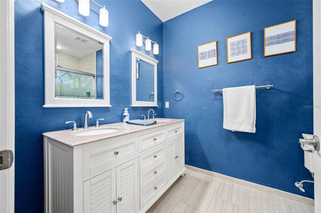 11550 NW 17TH PLACE, Gainesville, FL 32606