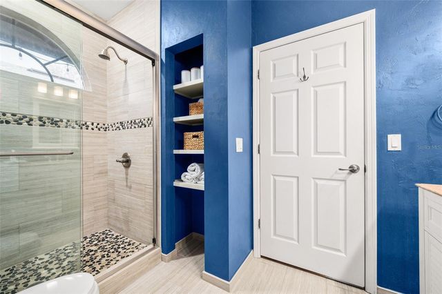 11550 NW 17TH PLACE, Gainesville, FL 32606