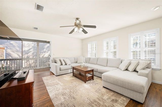 11550 NW 17TH PLACE, Gainesville, FL 32606