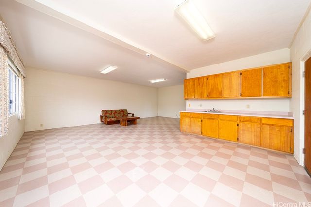 272 Lama Street, Hilo, HI 96720