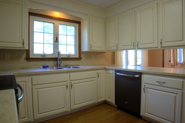 45 Aldea Ave, Dudley, MA 01571
